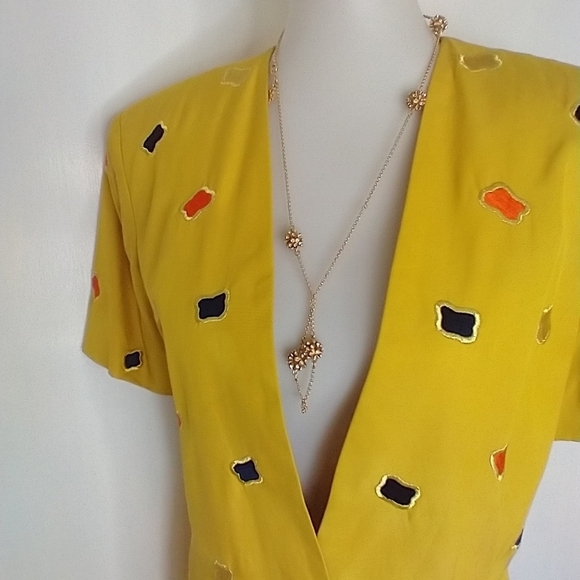 ANN TAYLOR GOLD RHINESTONE BAUBLE NECKLACE - Picture 10 of 10